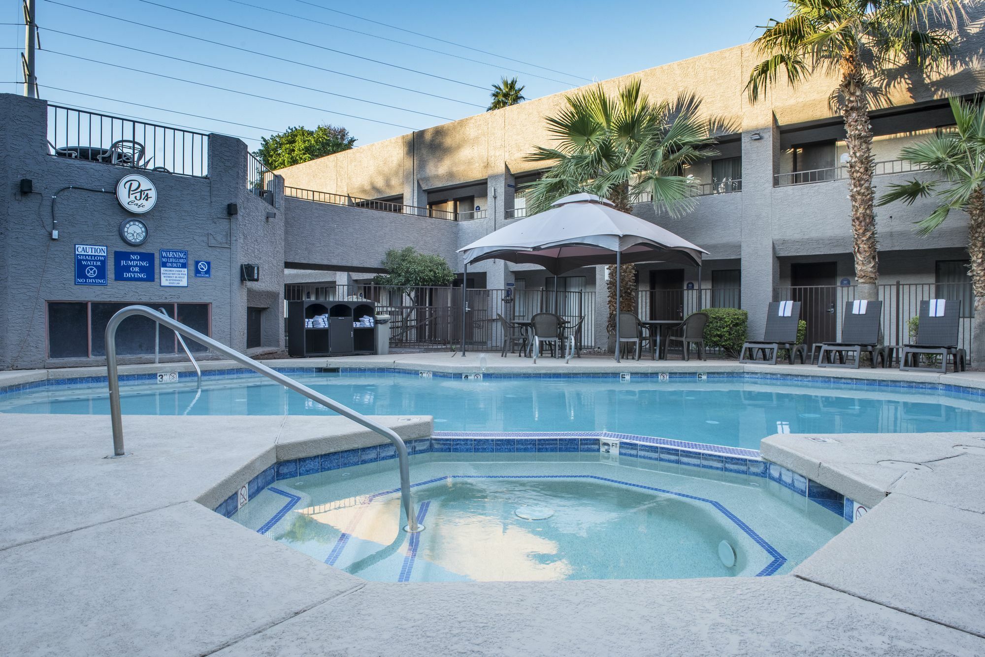 Hotel Tempe/Phoenix Airport Innsuites Hotel & Suites Exteriör bild